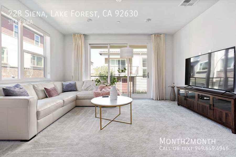 228 Siena - Photo 2 of 27