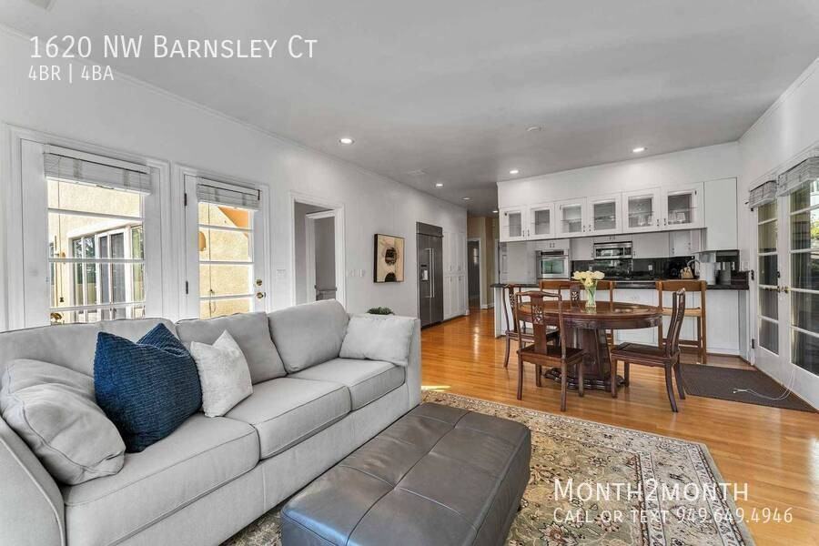 1620 Nw Barnsley Ct - Photo 4 of 35