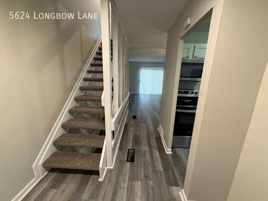 5624 Longbow Ln - Photo 2 of 16