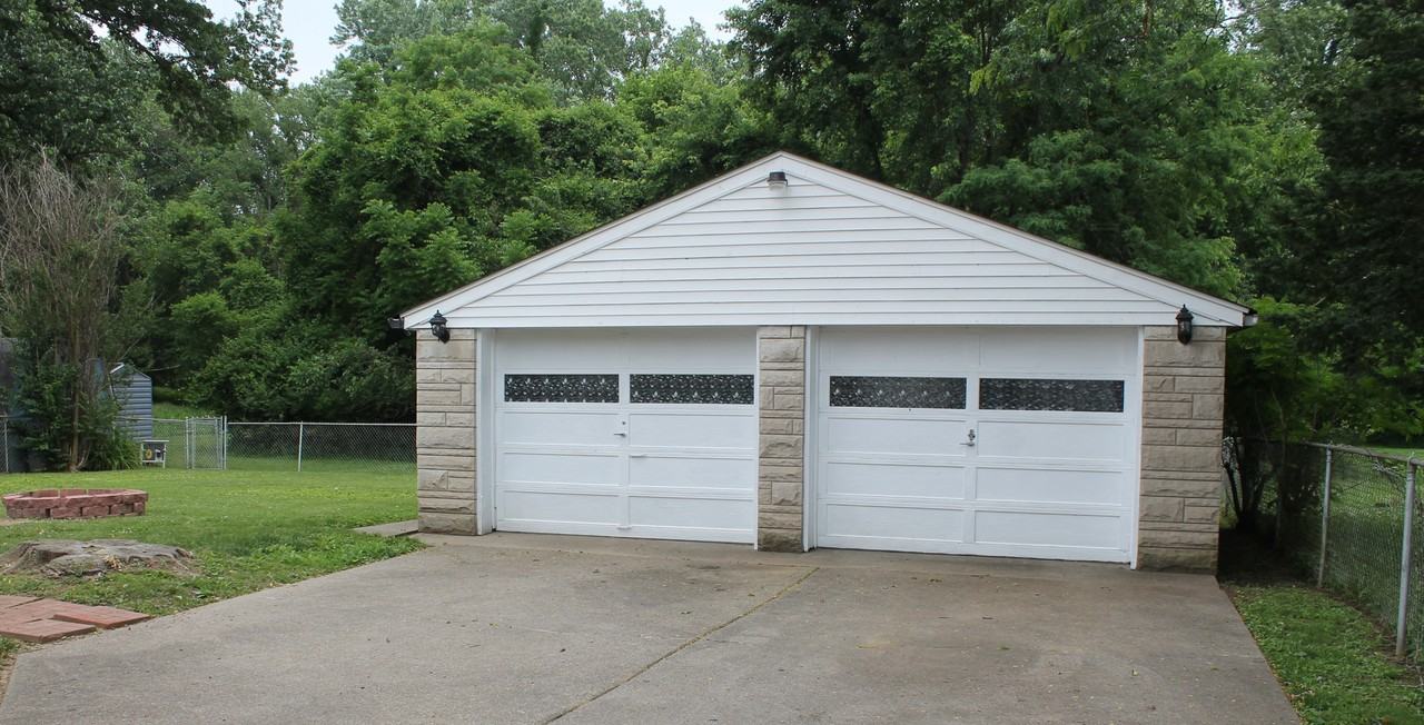6507 Sky Blue Ave #NA - Photo 3 of 16