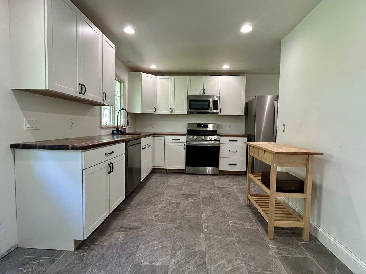 11 Watch Hill Dr #NA - Photo 2 of 11