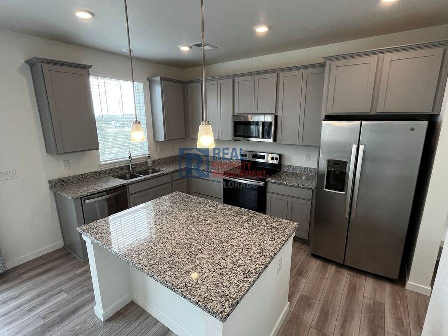 6549 Westcliffe Dr - Photo 6 of 23