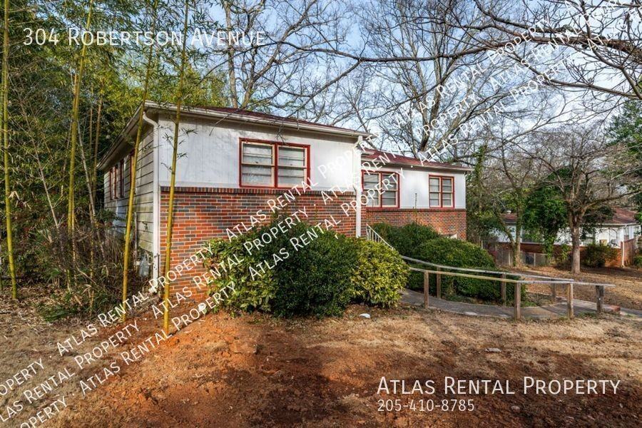 304 Robertson Ave - Photo 2 of 22