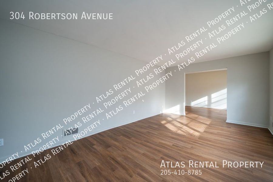 304 Robertson Ave - Photo 7 of 22