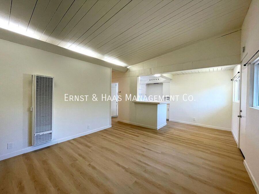 3737 Le Sage St - Photo 3 of 9