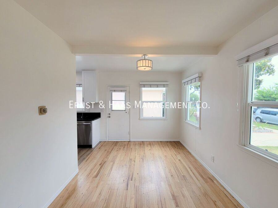 3102 Ocana Ave - Photo 7 of 23