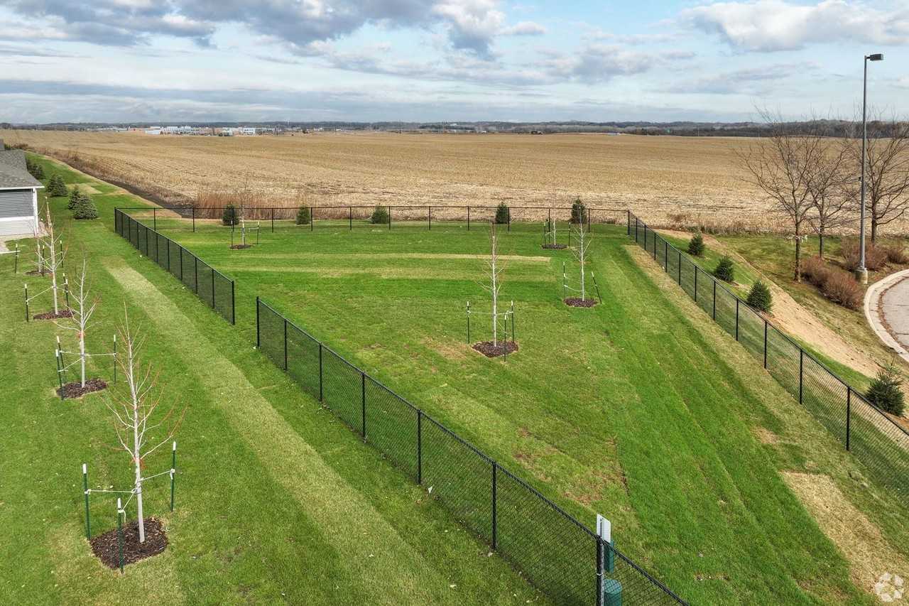 West Lake Meadows 1 - Photo 7 of 50