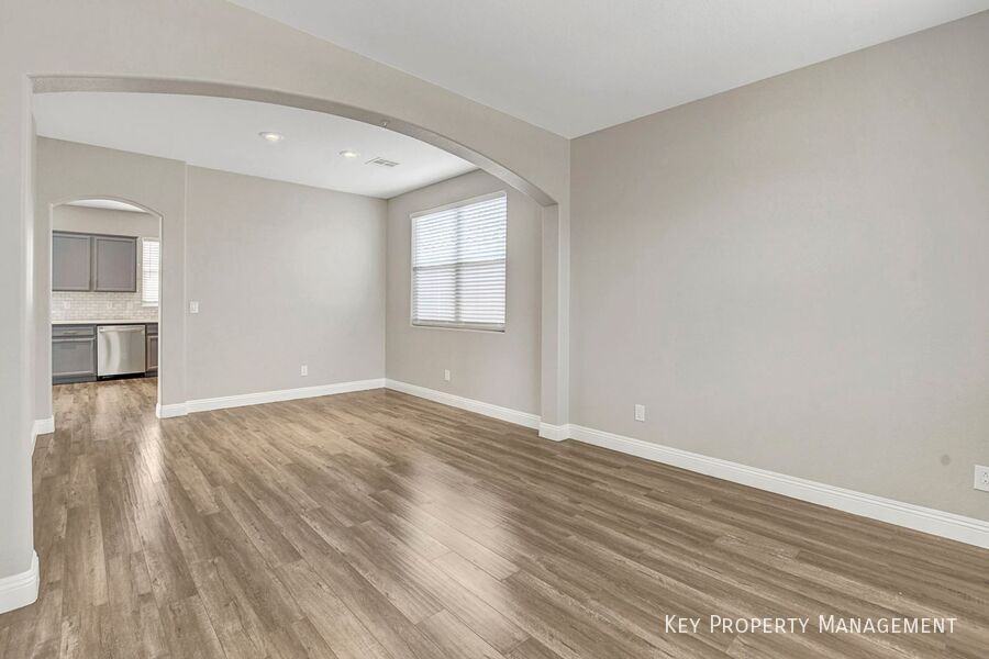 9676 Grouse Grove Ave - Photo 2 of 20