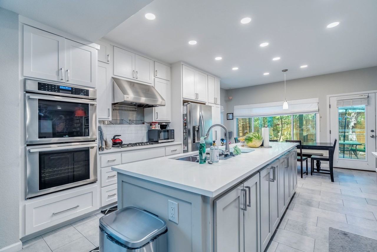 10803 Sans Souci Pl - Photo 2 of 19