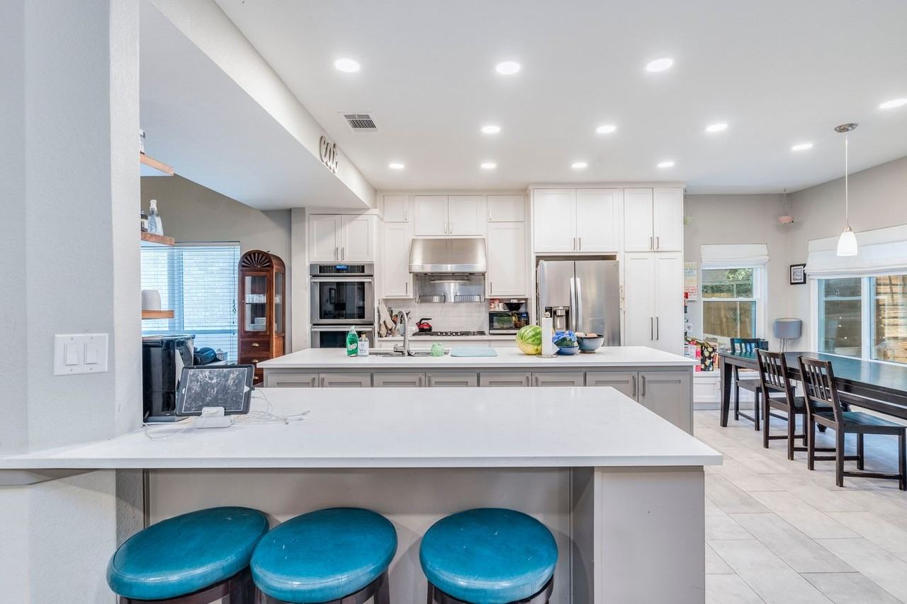 10803 Sans Souci Pl - Photo 3 of 19