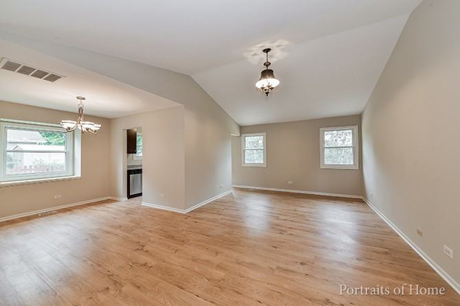 2965 Middlebury Ct W #NA - Photo 4 of 9