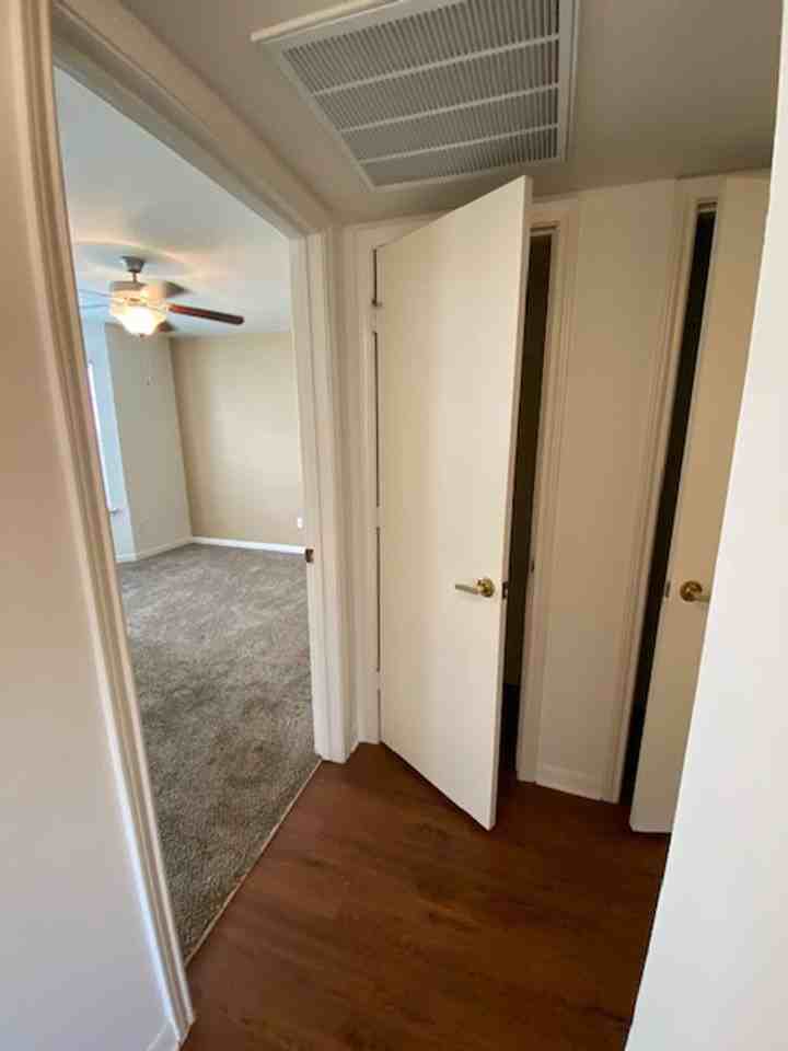 HEARTHSTONE - Photo 6 of 13