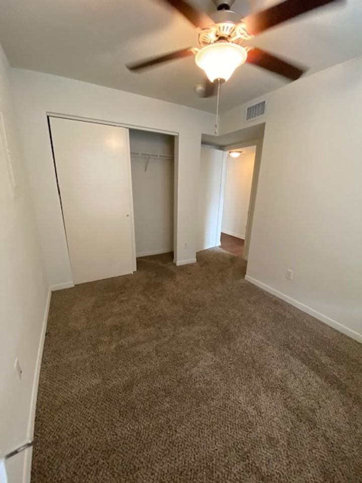 HEARTHSTONE - Photo 7 of 13