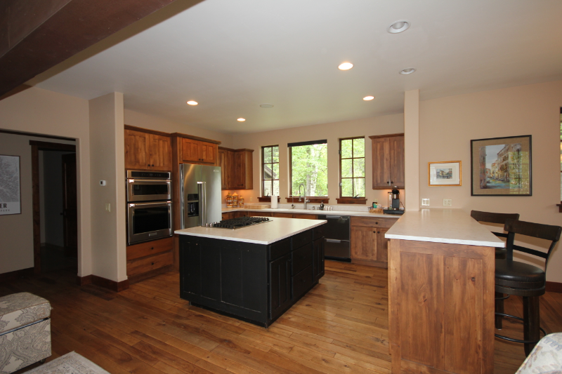 1141 Meadowlark Lane - Photo 4 of 24