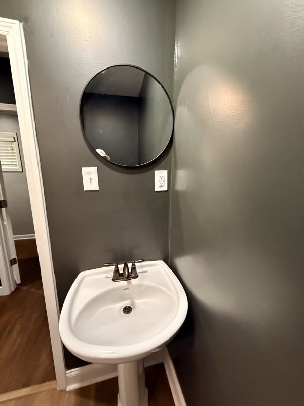 2766 Union Ave - Photo 5 of 12