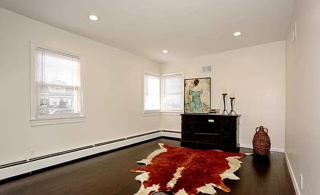 0-183 Tunbridge Rd - Photo 3 of 8