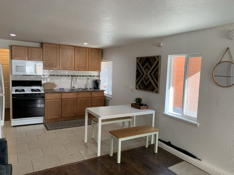 3036 Union St #C - Photo 3 of 14