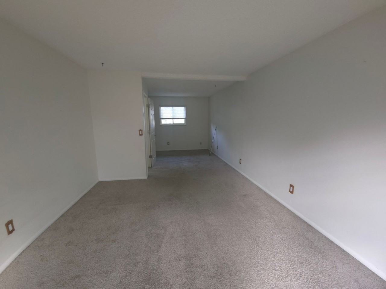 1524 Dexter St - Photo 7 of 14