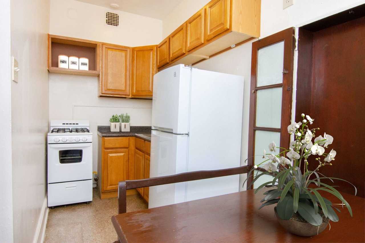 The Gilmore Apartments - Photo 5 of 34