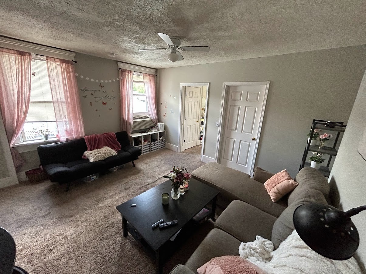 2333 West Clifton Avenue - Photo 2 of 10