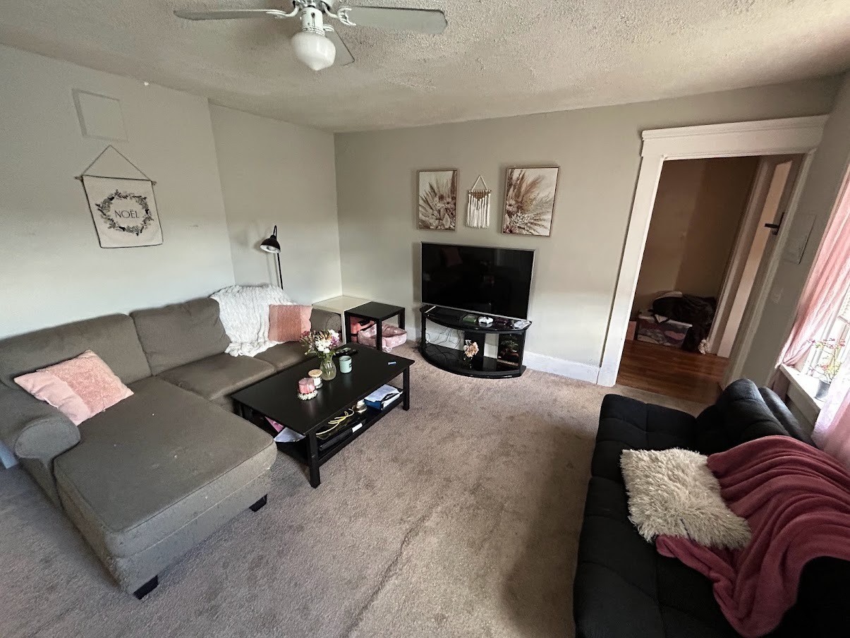 2333 West Clifton Avenue - Photo 3 of 10