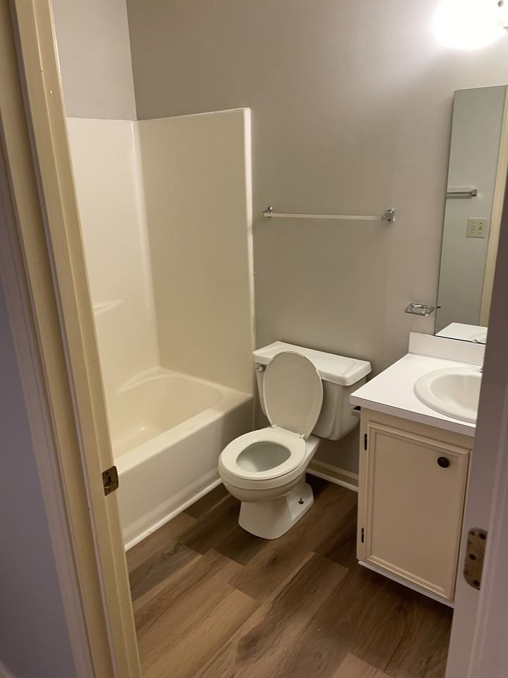 1999 Coral Way - Photo 3 of 9