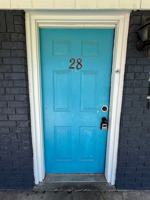 featured image of 1302 Harris Ave