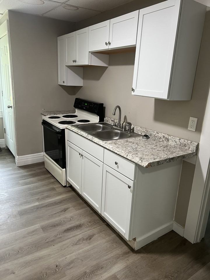 1378-1382 Dewey Avenue & 304-310 Clay Ave - Photo 3 of 50