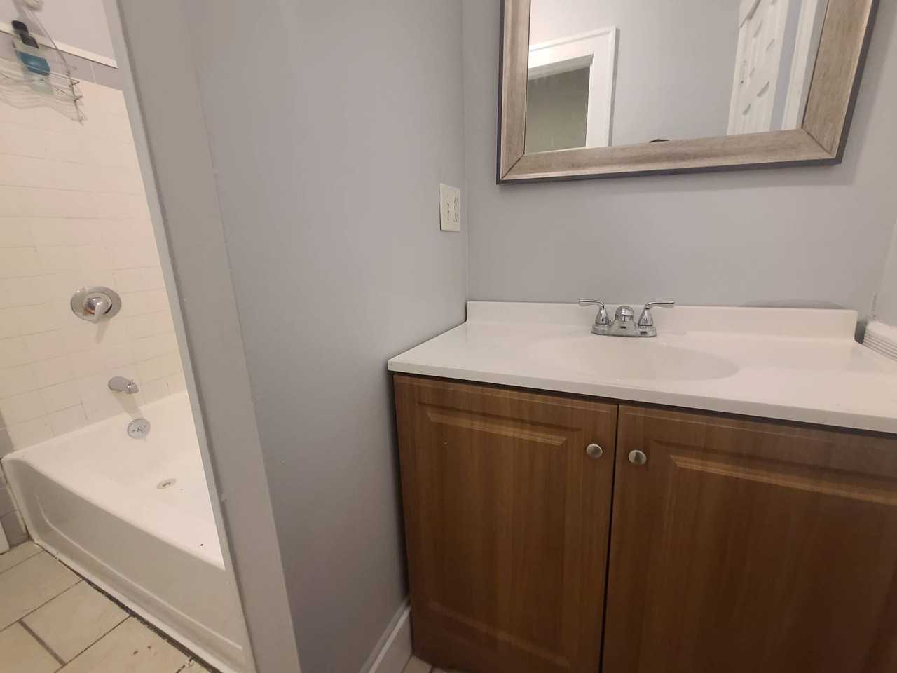 218 West Street - Photo 5 of 6