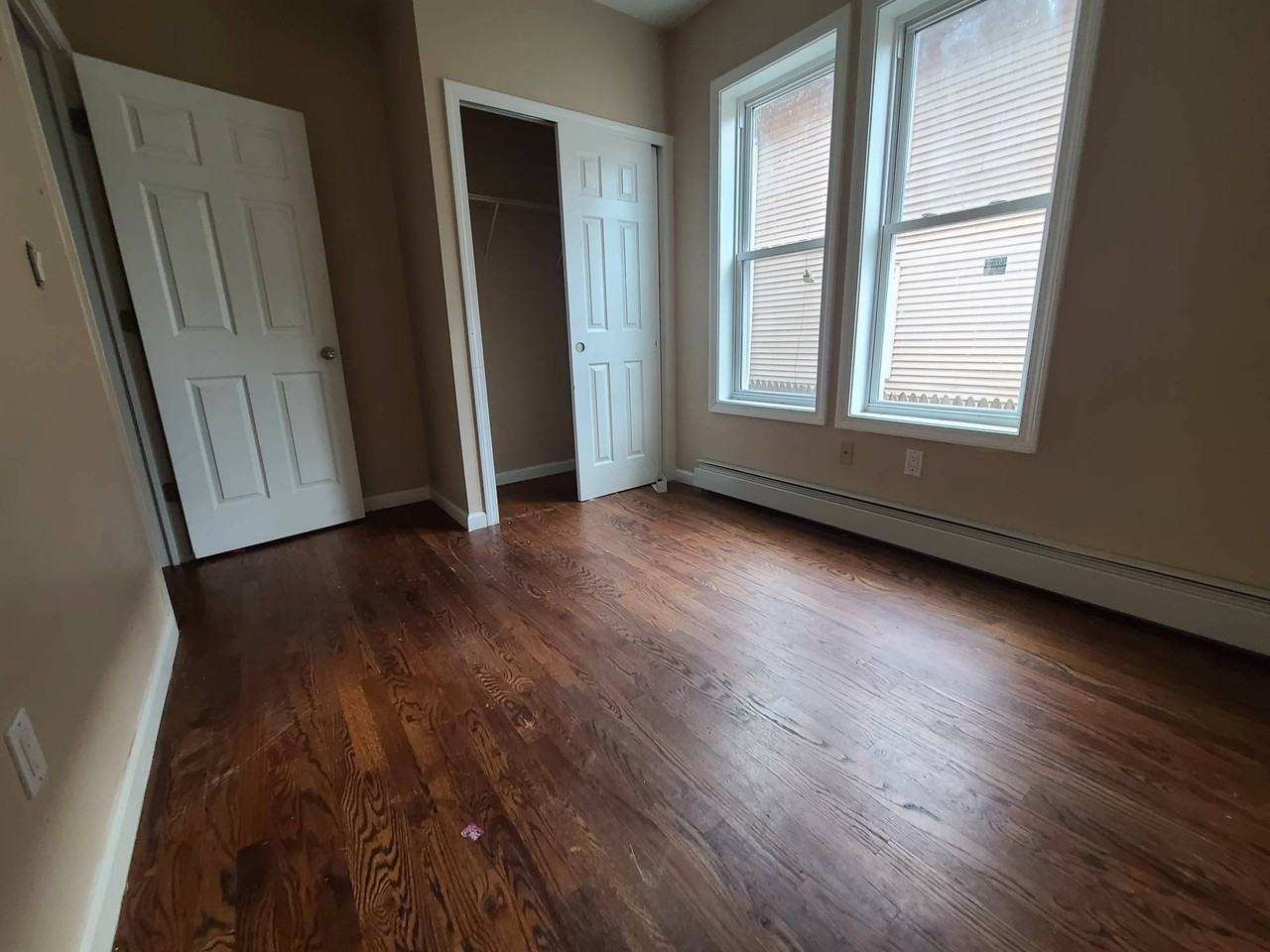 48 Elliott Street - Photo 4 of 13