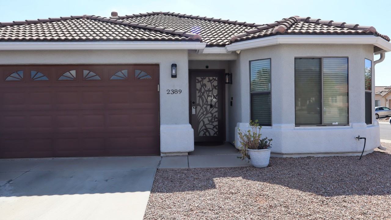 2389 Ironmaster St - Photo 2 of 36