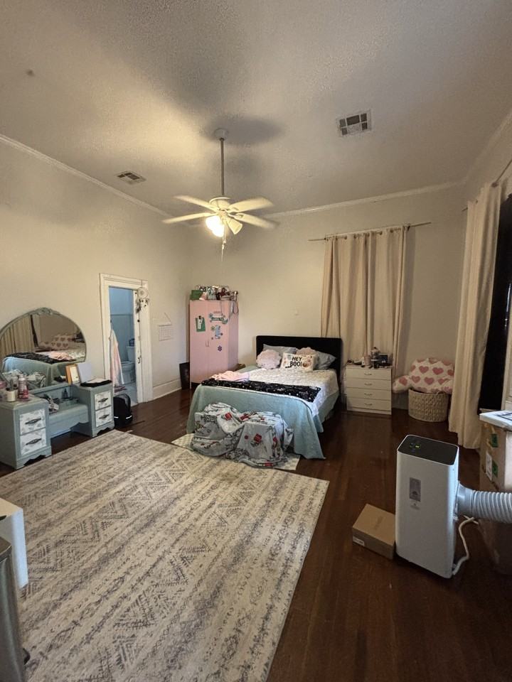 7715 St Charles Ave. - Photo 3 of 21