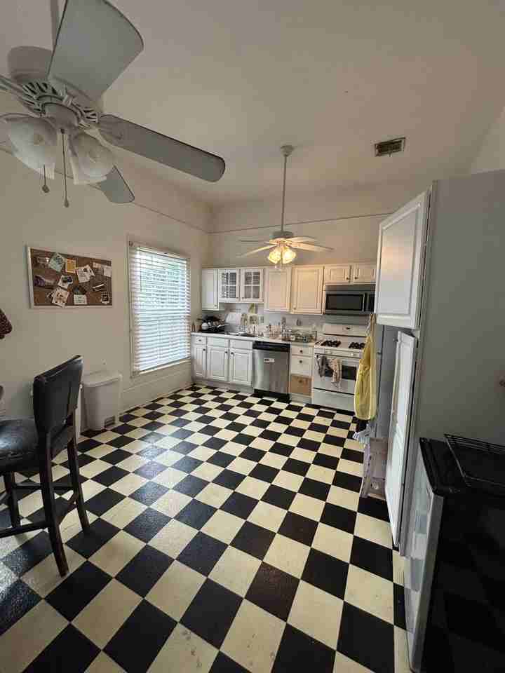 7715 St Charles Ave. - Photo 7 of 21