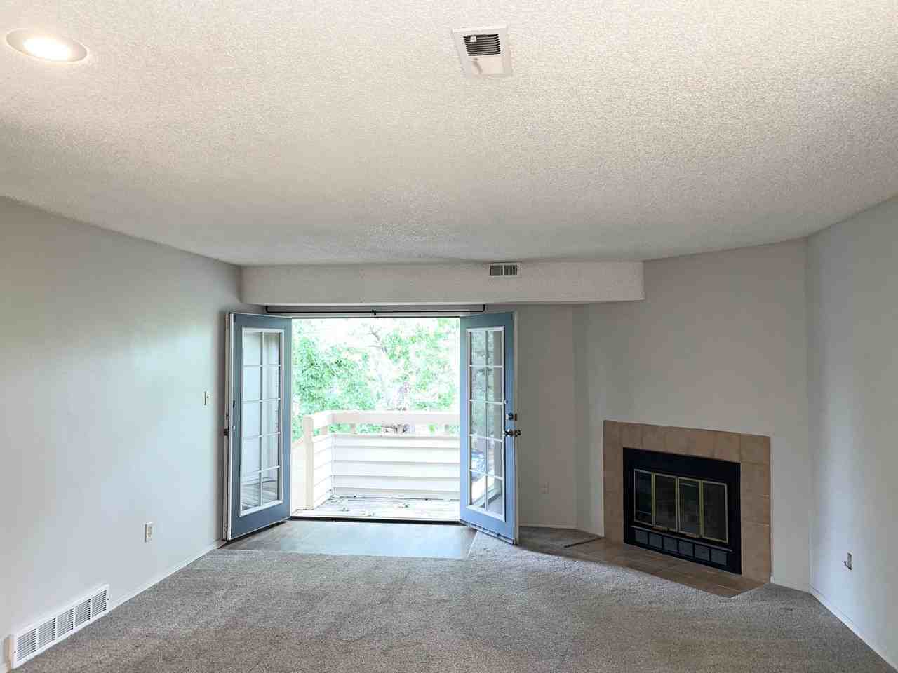 4429 Hunting Meadows Cir - Photo 3 of 11