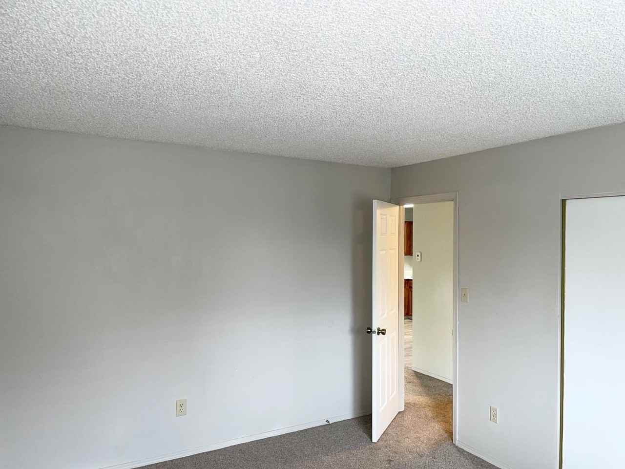 4429 Hunting Meadows Cir - Photo 6 of 11