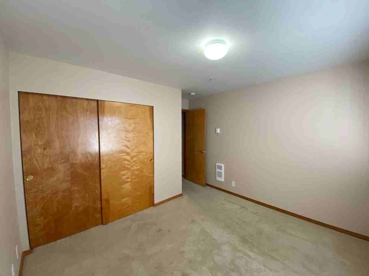 2715 W Maplewood Ave #224 - Photo 7 of 10