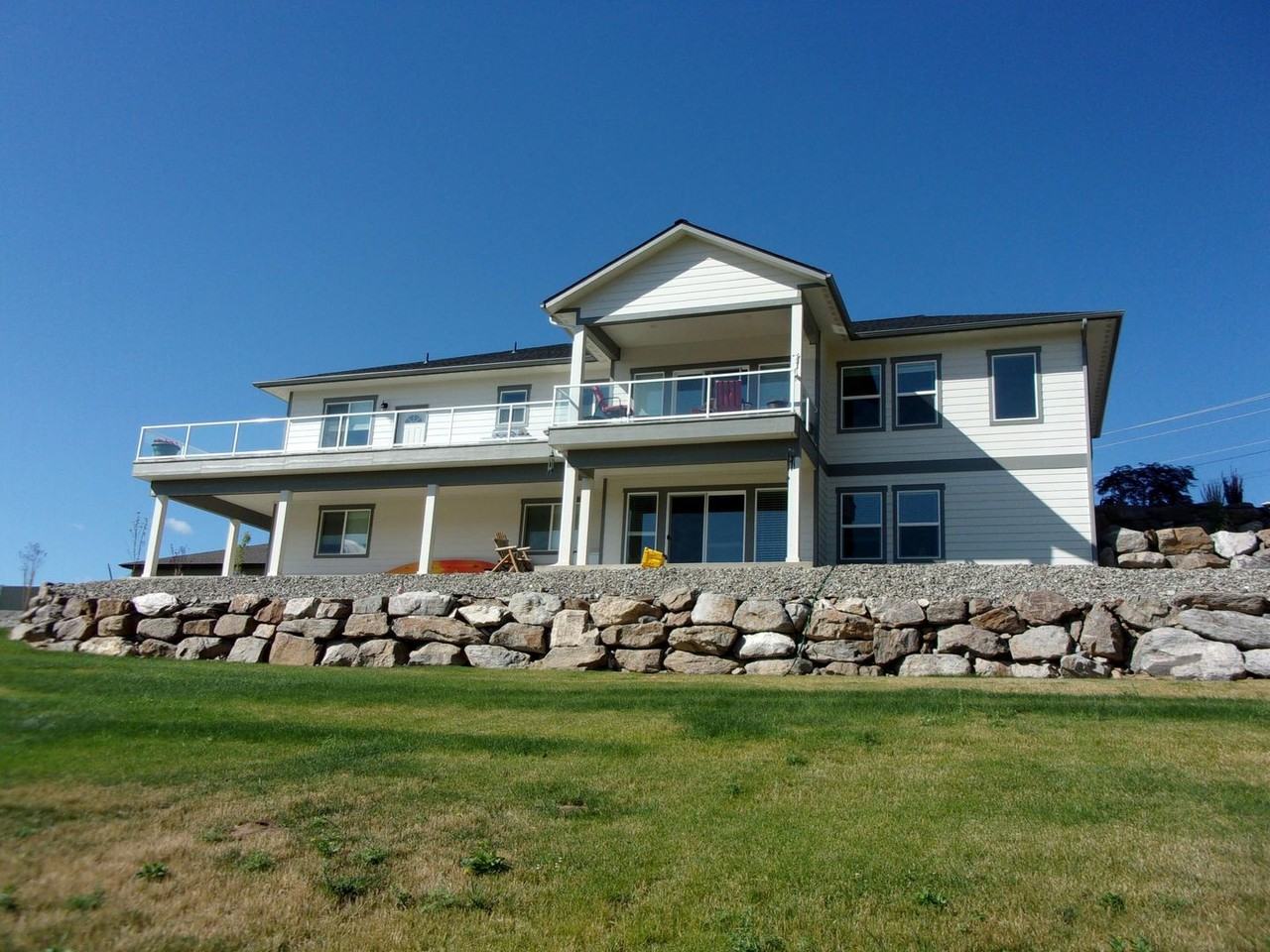 3979 Crestview Rd - Photo 2 of 21