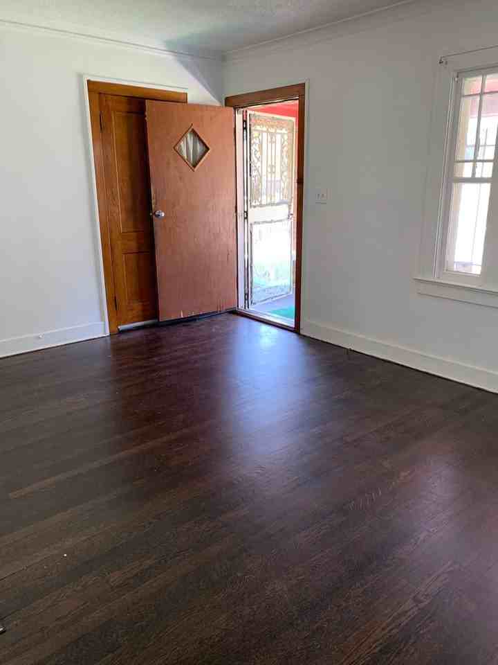 5707 Euclid Ave - Photo 2 of 16