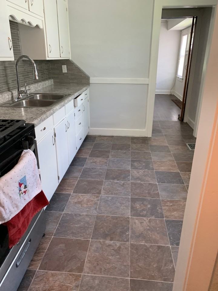 5707 Euclid Ave - Photo 6 of 16