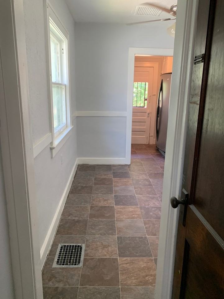 5707 Euclid Ave - Photo 7 of 16