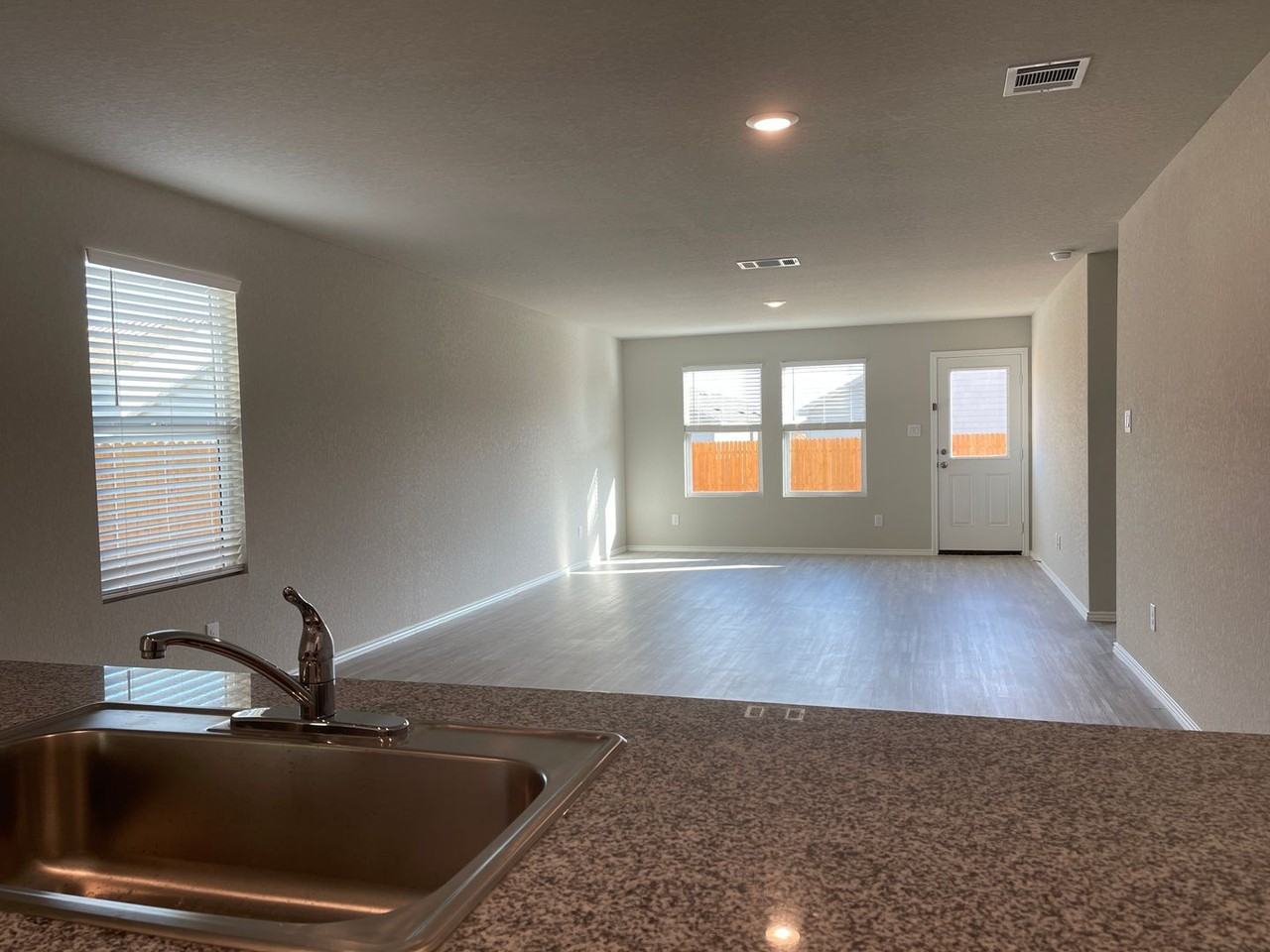 4324 Levee Rdg - Photo 5 of 22