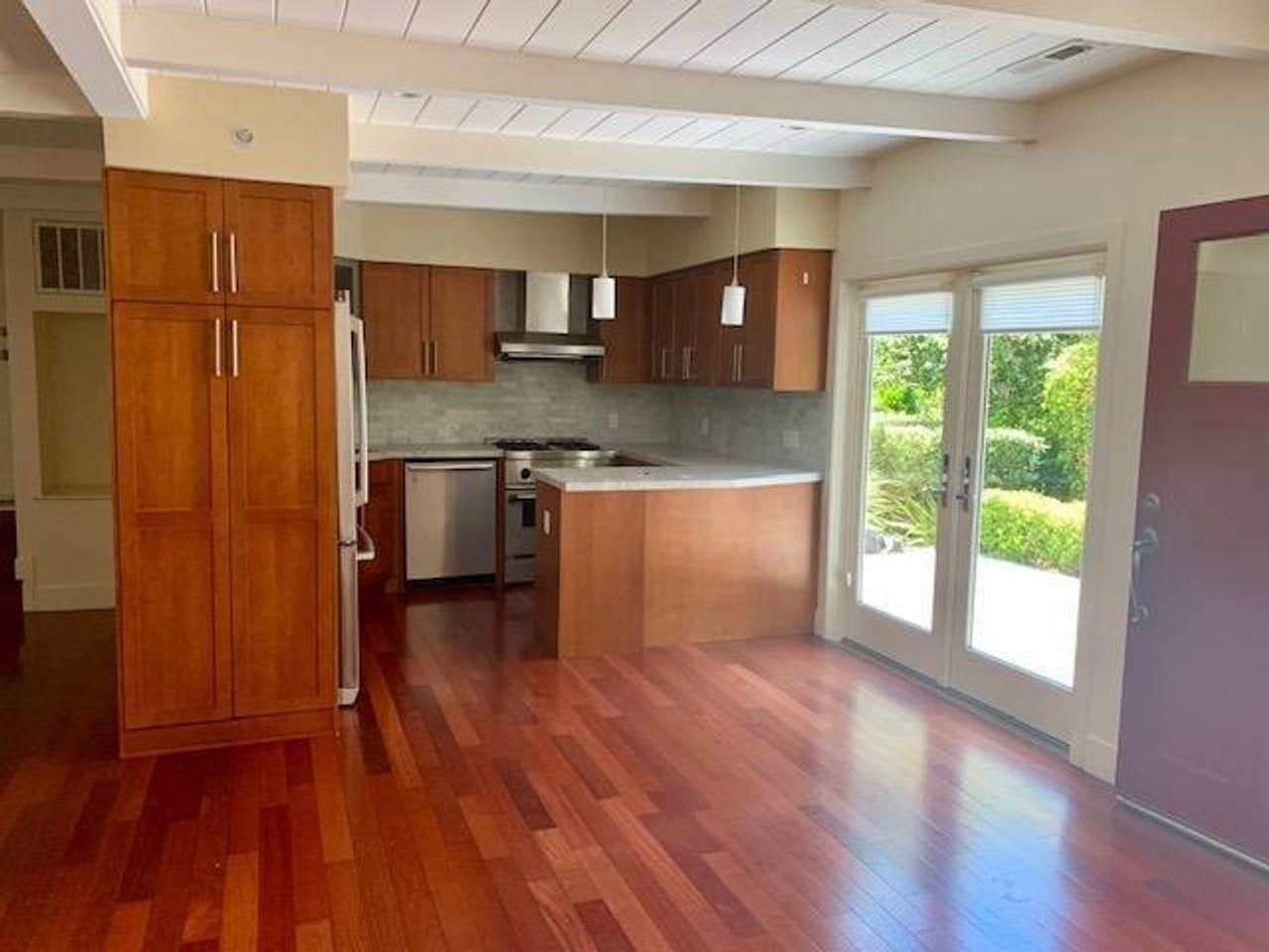 8 Mounds Rd - Photo 3 of 10