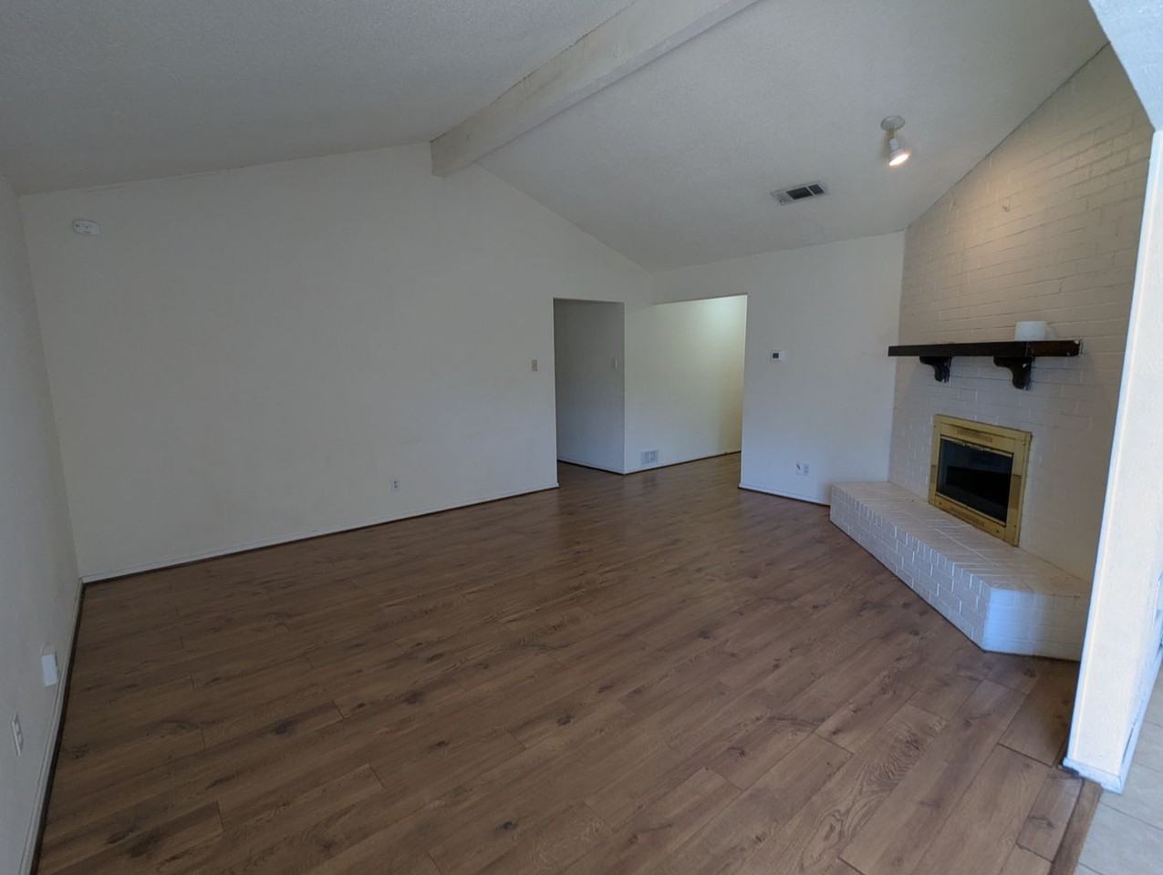 1112 Dennis Dr - Photo 6 of 22