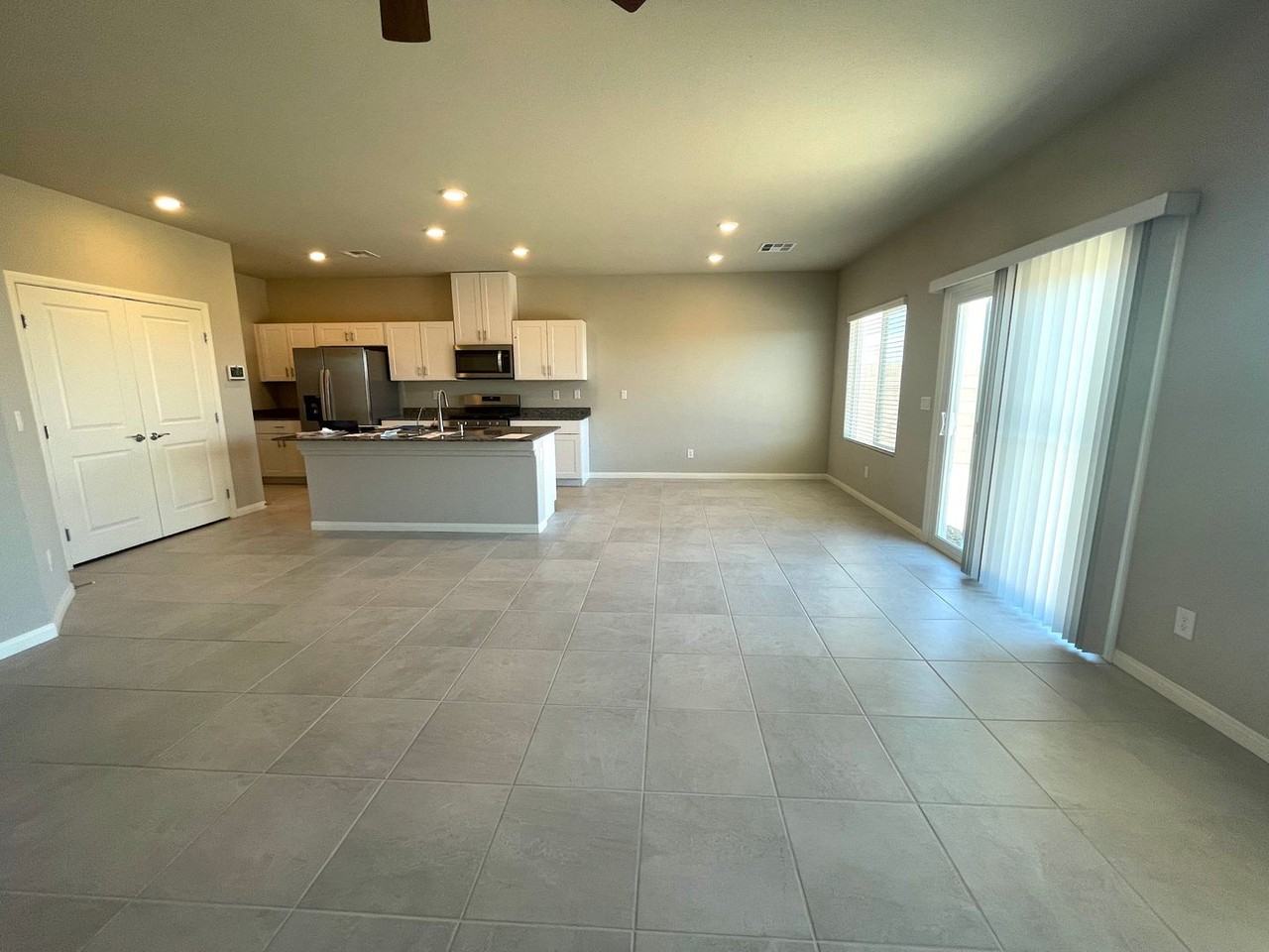 8982 Pacific Mist St - Photo 4 of 26