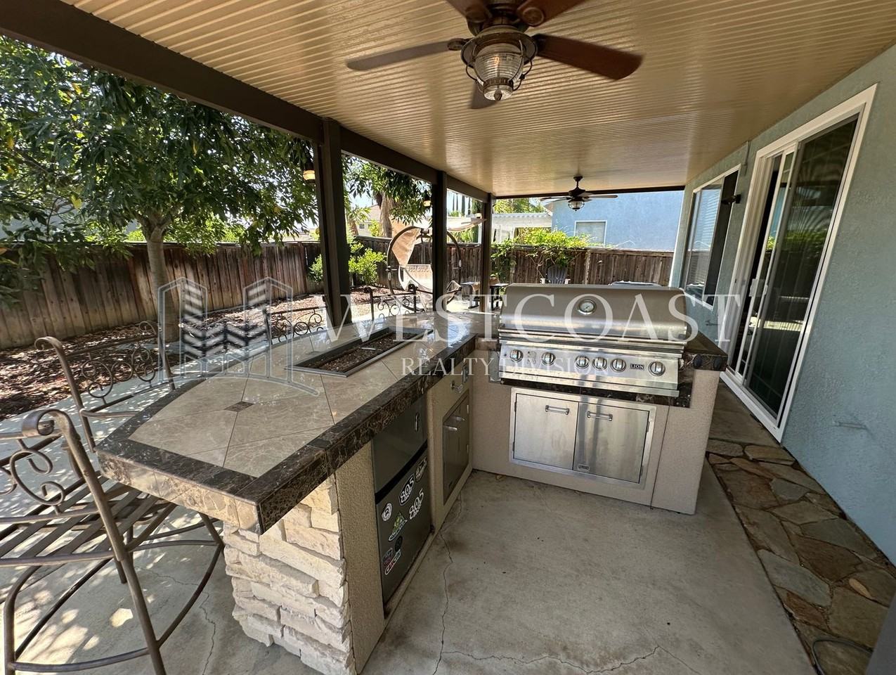 26719 26719 Evergreen Avenue - Murrieta - 26719 Evergreen Ave 1 - Photo 3 of 45