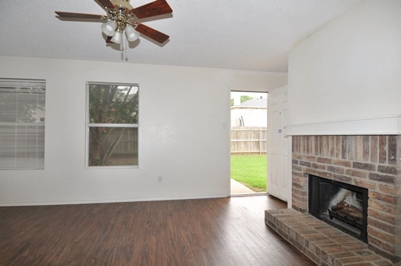 2971 Celian Dr - Photo 7 of 16