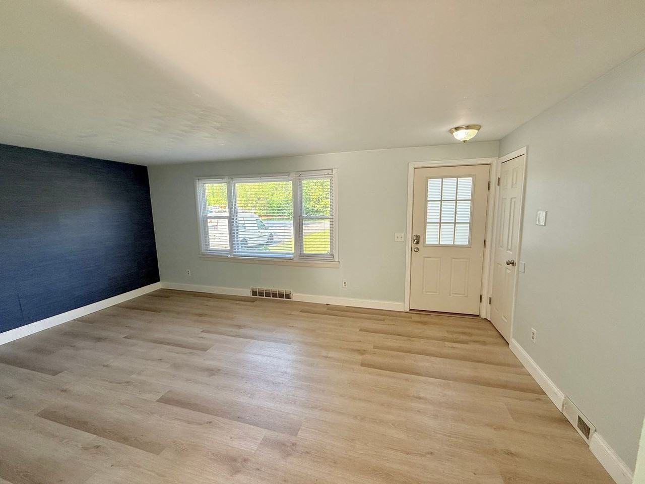 492 Basket Rd - Photo 3 of 11