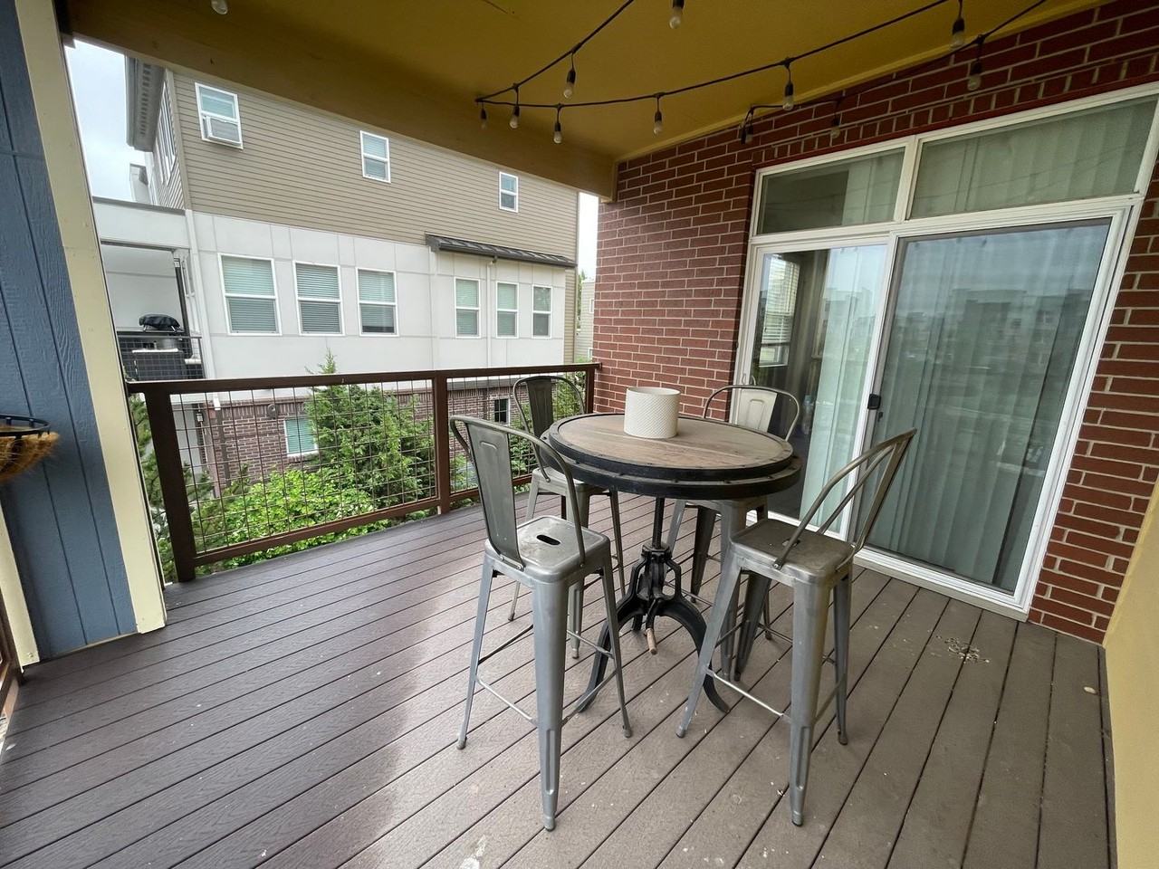 11214 Colony Cir - Photo 2 of 16