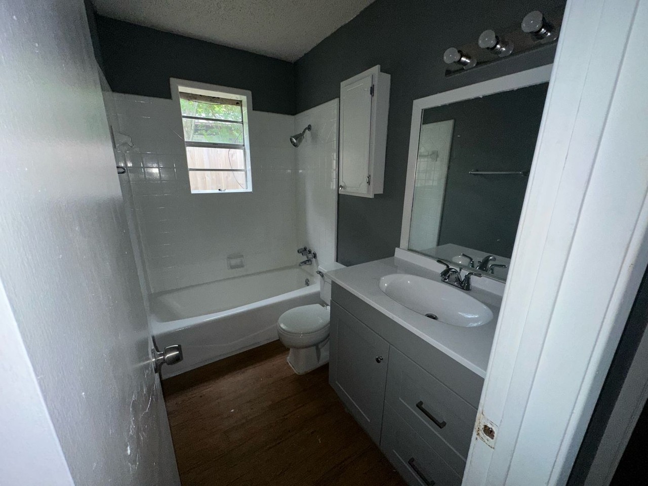 12122 Michael St - Photo 5 of 12