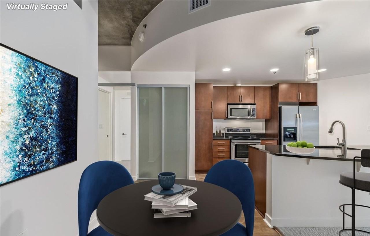 891L 14th St - Photo 2 of 21